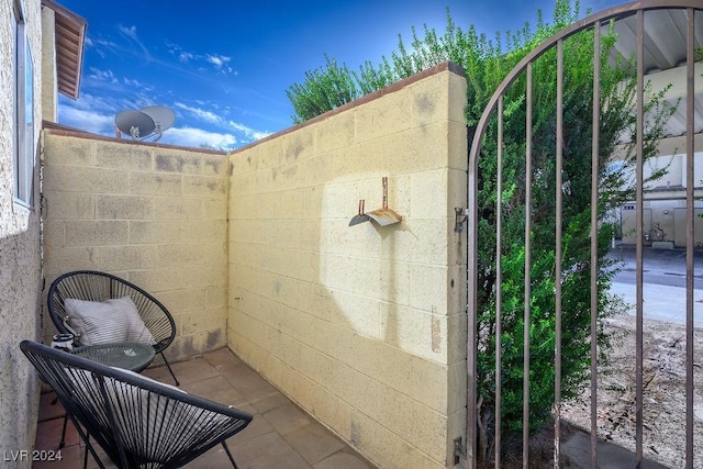567 Kristin Ln, Henderson, NV 89011 - view of patio / terrace