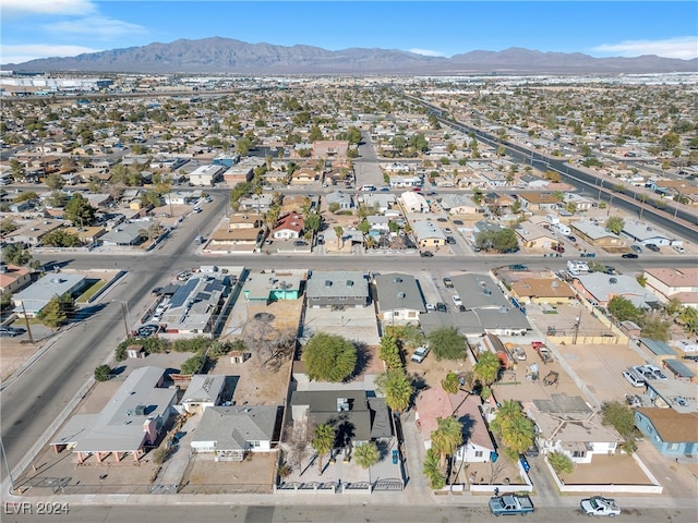 bird's eye view with a mountain view