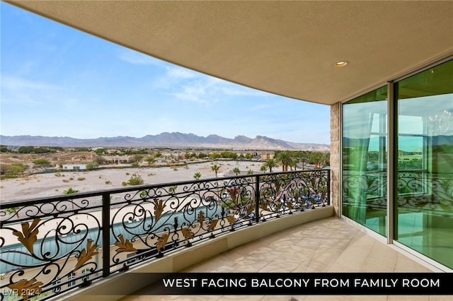 9103 Alta Dr Unit 401, Las Vegas, NV 89145 - balcony featuring a mountain view