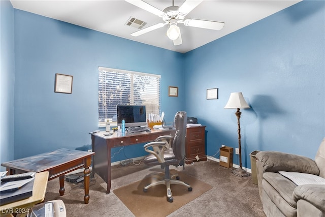 office area with carpet and ceiling fan