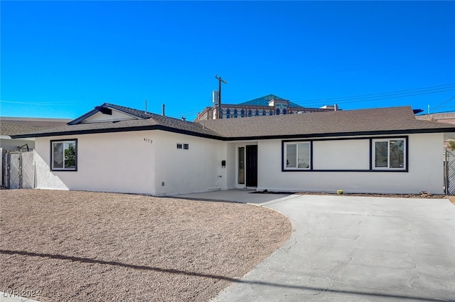 single story home with a patio