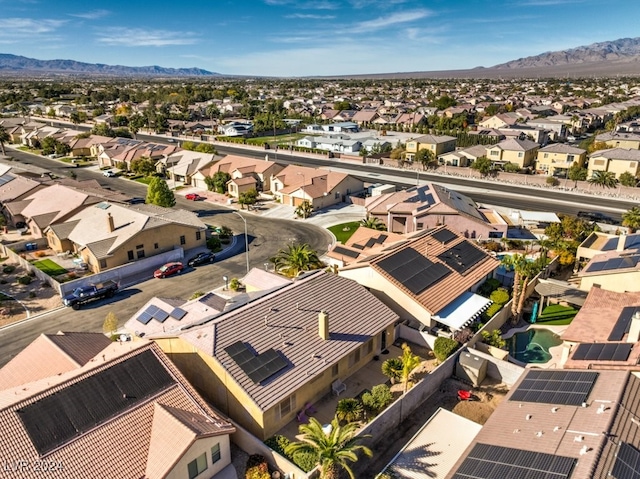 bird's eye view featuring a mountain view