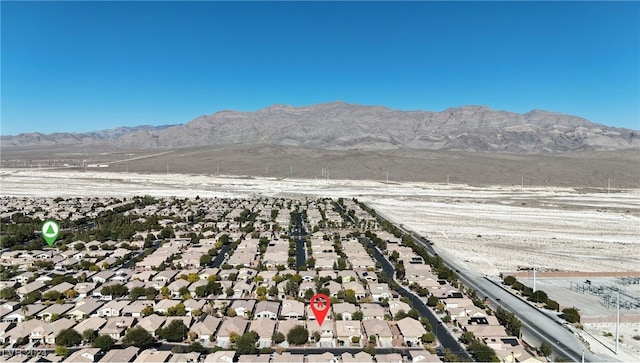 bird's eye view with a mountain view