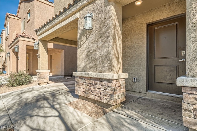 view of entrance to property