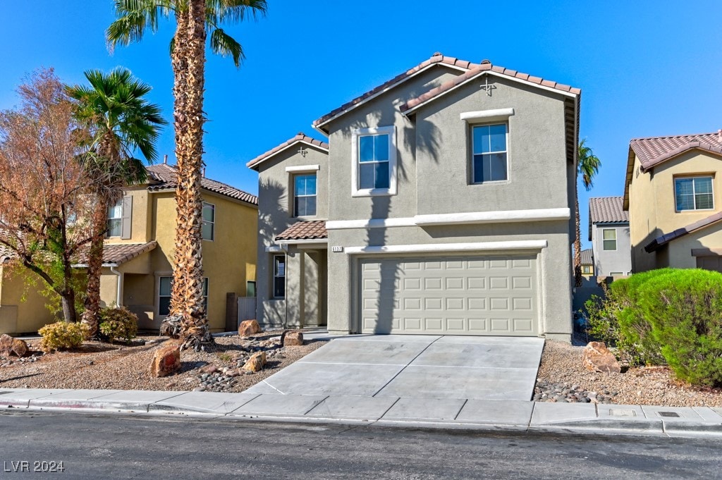 view of front of home featuring a garage