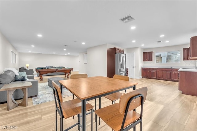 dining room with light wood-type flooring, billiards, visible vents, and recessed lighting