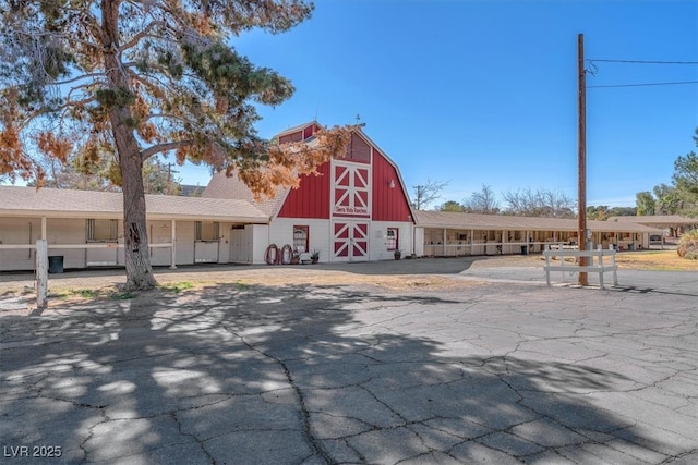 view of building exterior featuring a barn