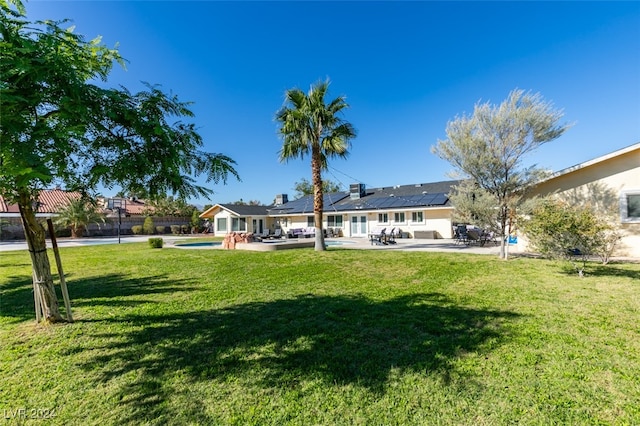 view of yard with a patio