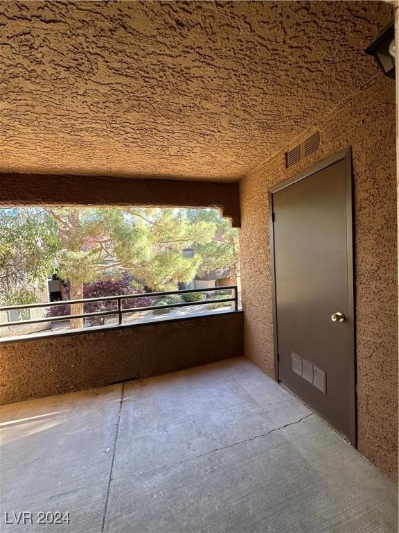 2200 S Fort Apache Rd Unit 2133, Las Vegas, NV 89117 - view of patio / terrace featuring a balcony