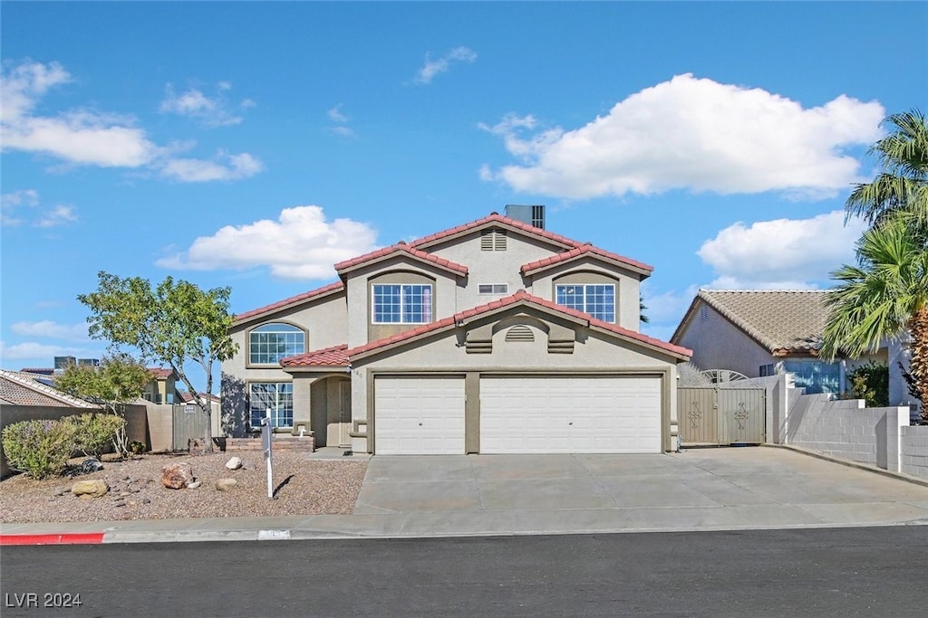 view of front of house with a garage