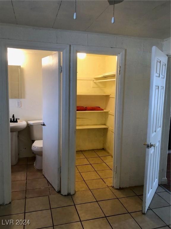 1140 Laurel Ave, Las Vegas, NV 89104 - photo 11