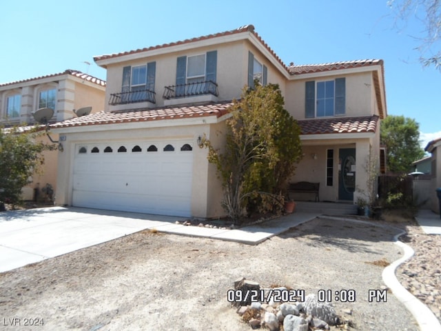 7621 Ribbon Rock Ct, Las Vegas NV, 89139, 3 bedrooms, 2.5 baths house for sale