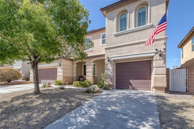 view of front of house featuring a garage