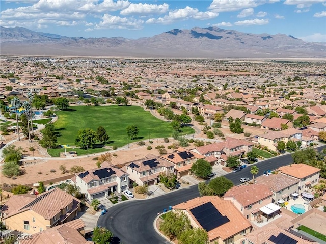 bird's eye view featuring a mountain view