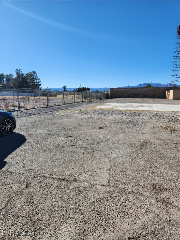 Listing photo 3 for 1859 N Decatur Blvd, Las Vegas NV 89108