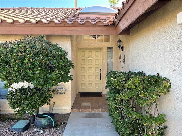 view of property entrance