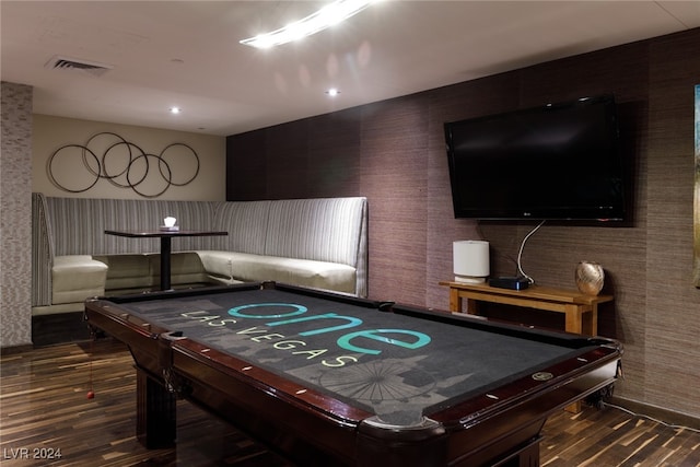 playroom featuring dark hardwood / wood-style flooring