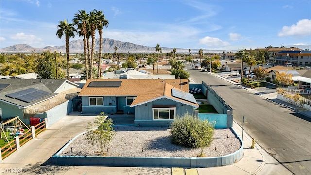 bird's eye view featuring a mountain view