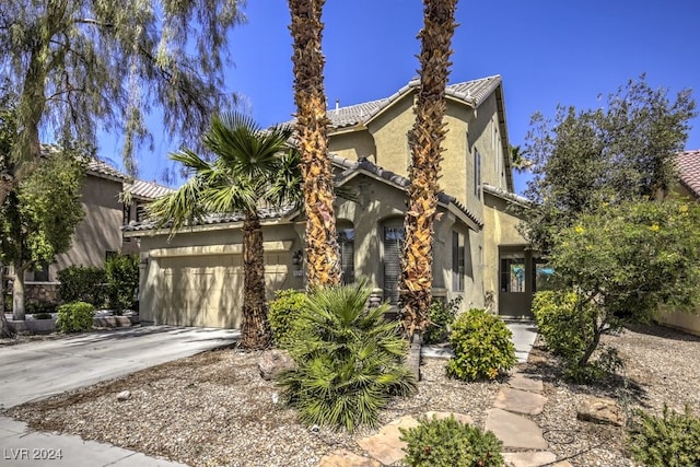 view of front of house featuring a garage