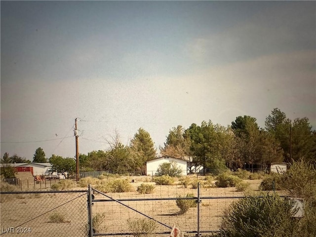 1580 Thousandaire Blvd, Pahrump, NV 89048 - photo 9