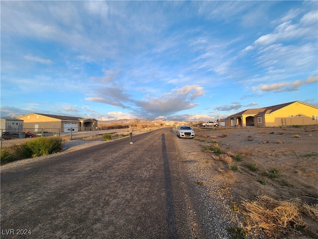 Listing photo 3 for 441 Arapahoe St, Pahrump NV 89048