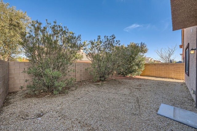 62 Augusta Course Ave, Las Vegas, NV 89148 - view of fenced backyard