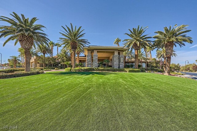 62 Augusta Course Ave, Las Vegas, NV 89148 - view of grassy yard
