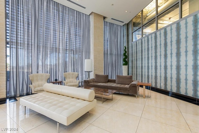 8255 Las Vegas Blvd Unit 2002, Las Vegas, NV 89123 - lobby with a towering ceiling