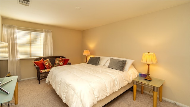 bedroom with carpet flooring