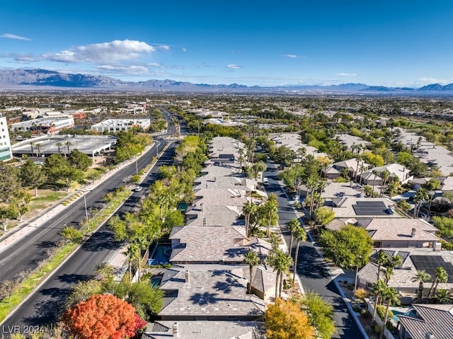 bird's eye view with a mountain view