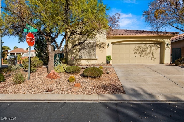 view of front of house featuring a garage