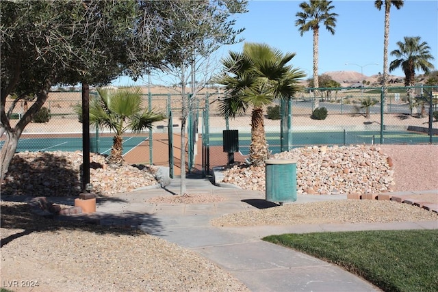 view of property's community featuring a mountain view