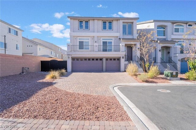 view of front of property featuring a garage