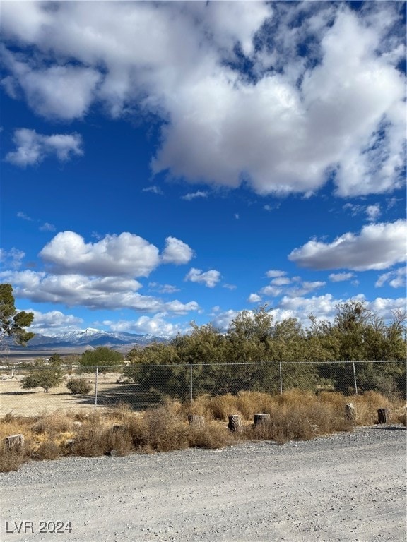 Listing photo 2 for 630 W Adkisson St, Pahrump NV 89060