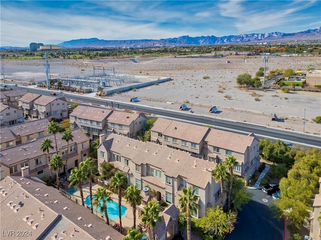 bird's eye view with a mountain view