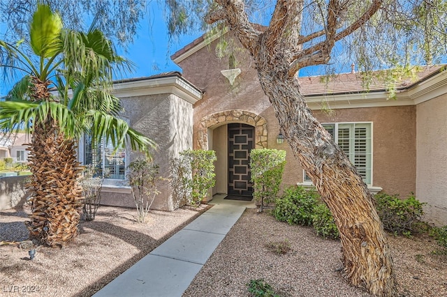 view of entrance to property