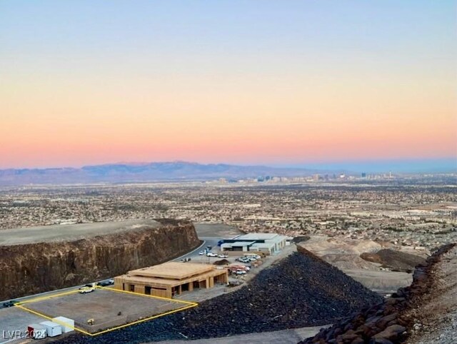 view of aerial view at dusk