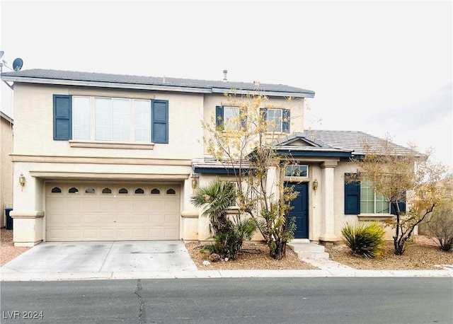 view of front property featuring a garage