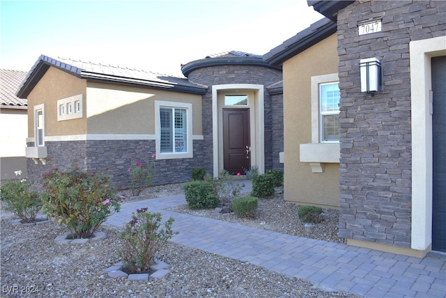 view of property entrance