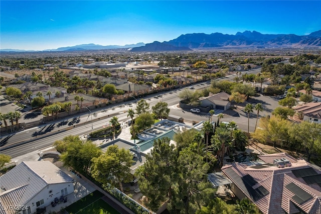 drone / aerial view with a mountain view