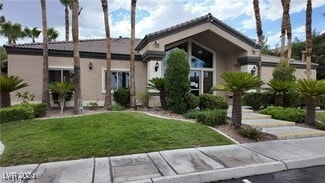 view of front of property with a front lawn