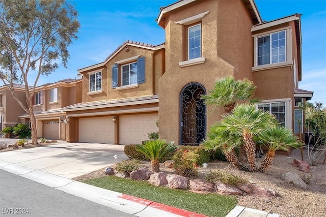 view of front facade featuring a garage