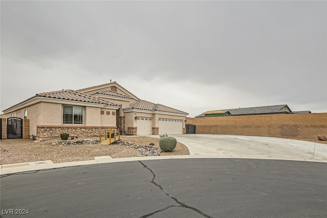 view of front of home featuring a garage