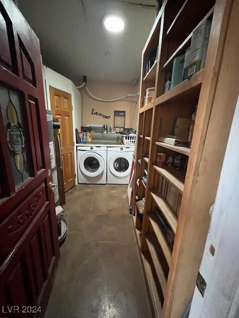 laundry room featuring washer and dryer