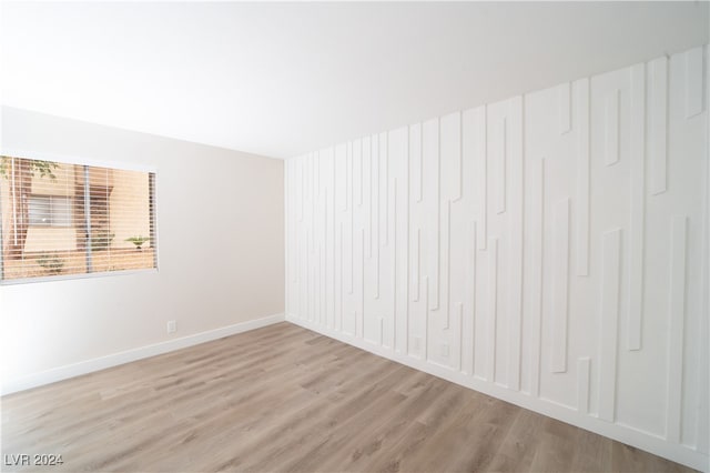 empty room featuring light hardwood / wood-style flooring