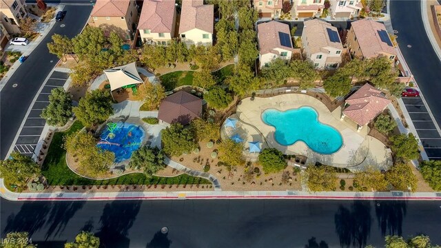 birds eye view of property featuring a residential view