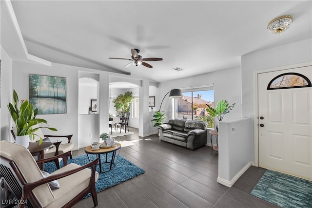 foyer with ceiling fan