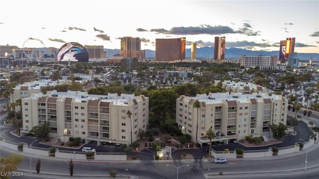 view of aerial view at dusk