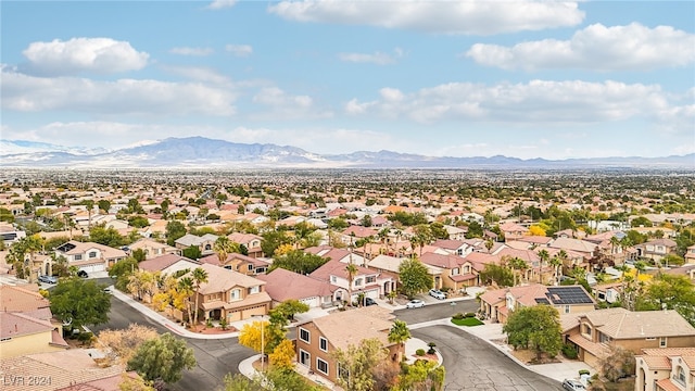 bird's eye view with a mountain view