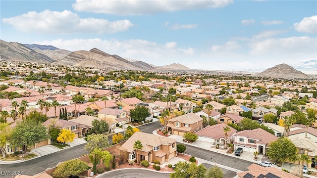 bird's eye view featuring a mountain view